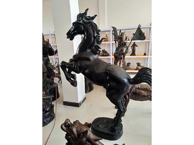tddw788-铜雕马设计-雕龙客雕塑与雕刻艺术网